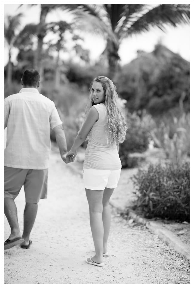 Turks-and-Caicos-Engagement-Pictures_0032