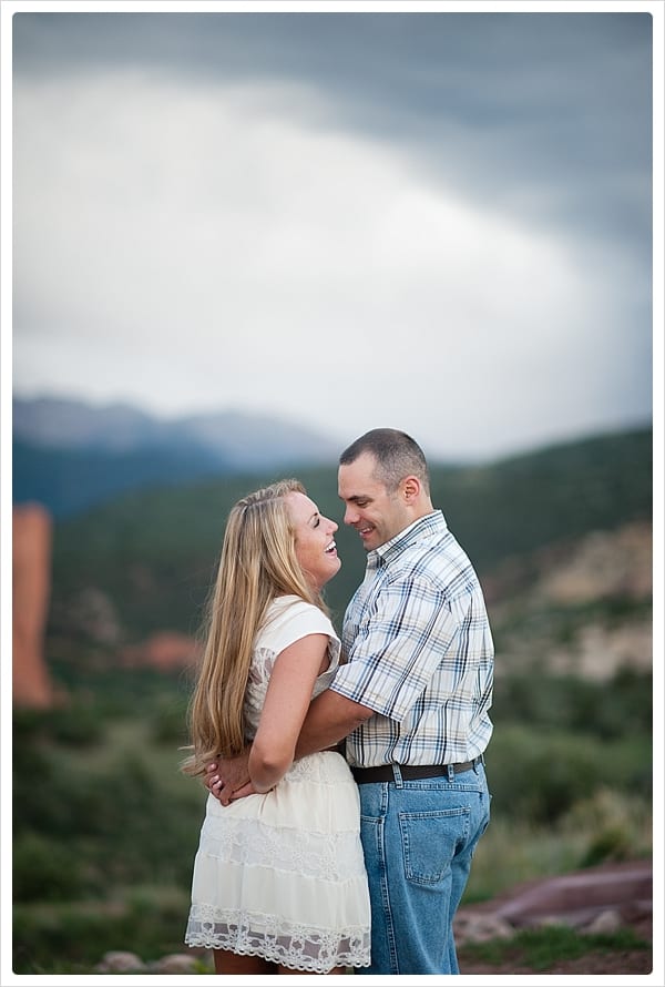 017_Garden-of-the-Gods-Engagement_Rene-Tate-Photography