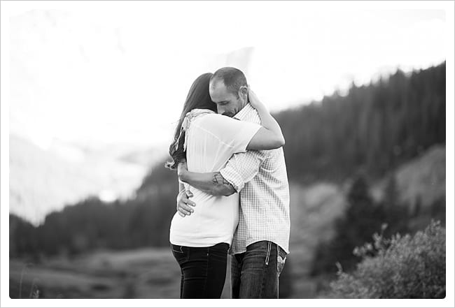 Mountain-top-engagement_Rene-Tate_0013